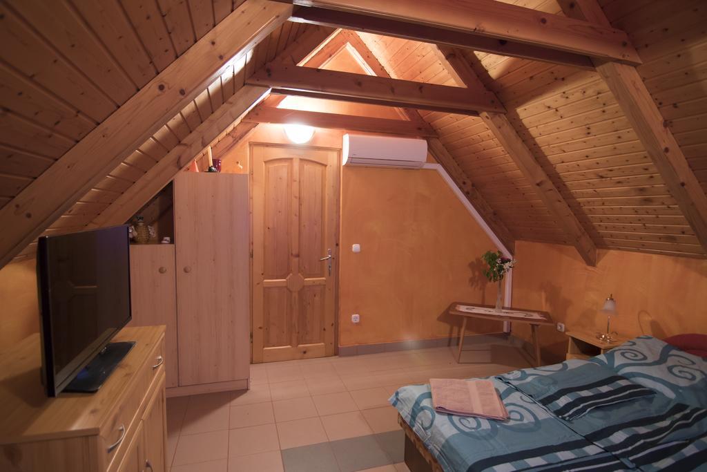 Vulcano Vendégház Kisapati Exterior foto